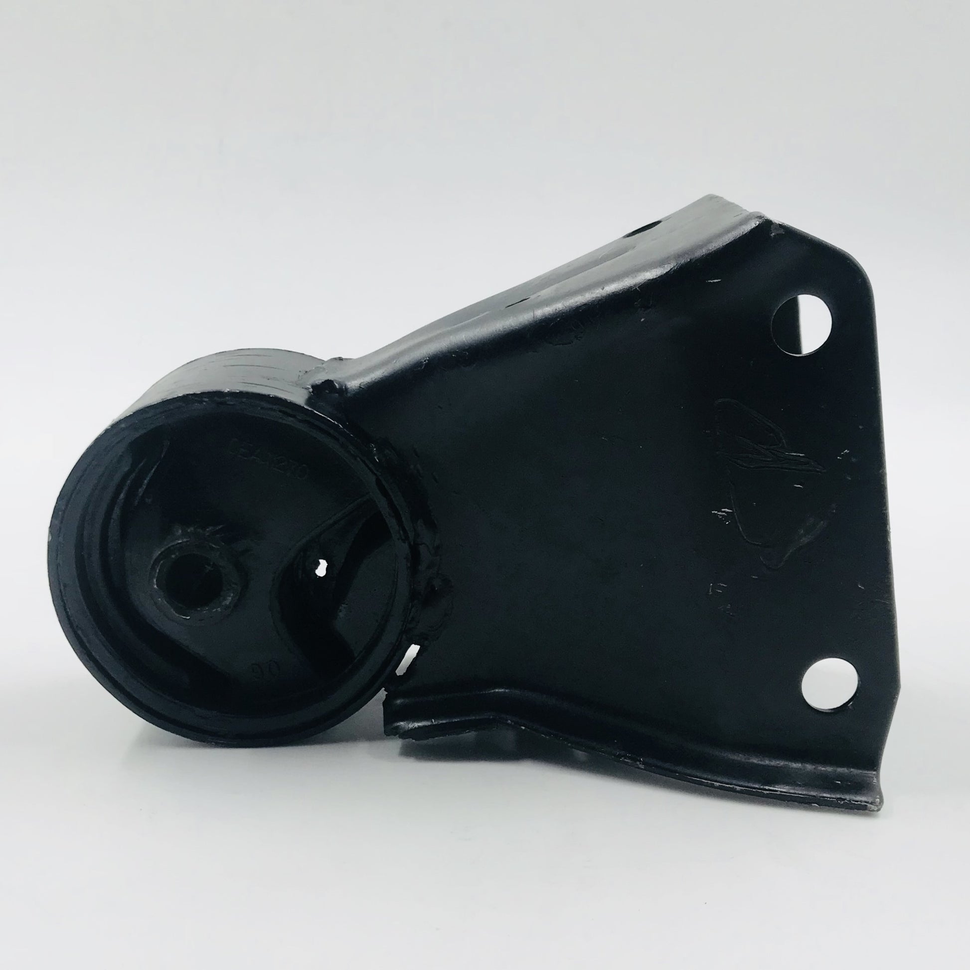 Soporte M Nissan Maxima 89-94