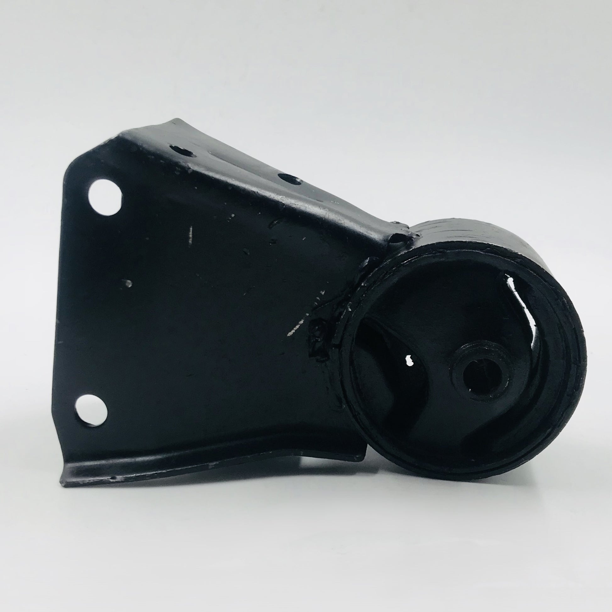 Soporte M Nissan Maxima 89-94