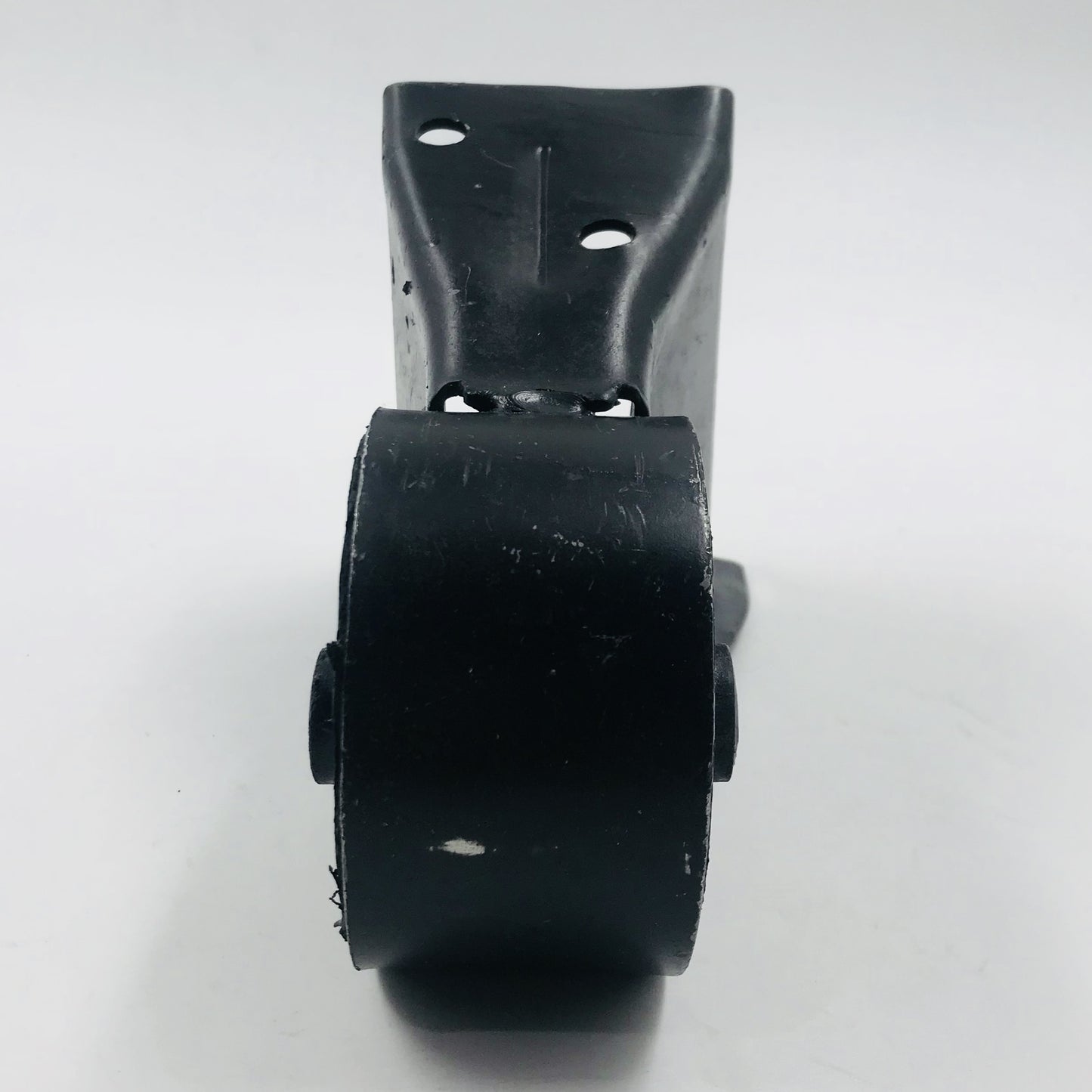 Soporte M Nissan Maxima 89-94