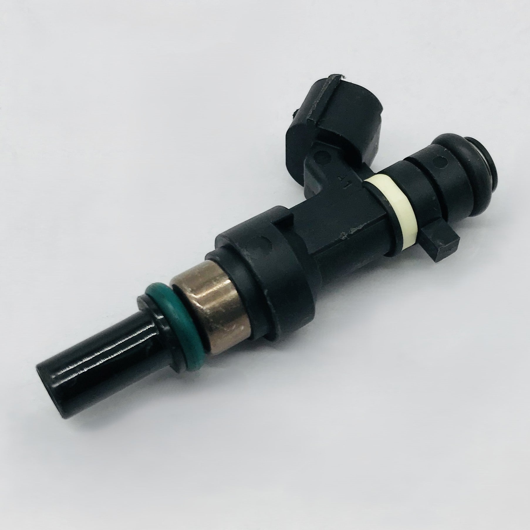 Inyector Nissan 1.6 Versa March Kicks 12-18 Original