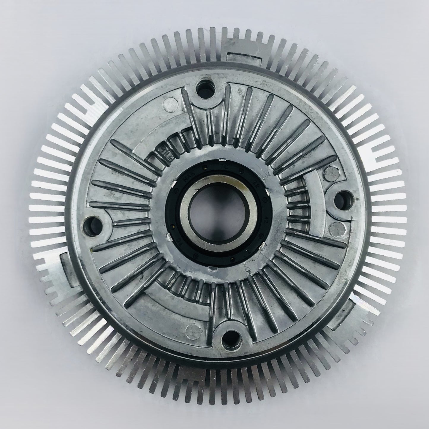 Fan Clutch Bmw 93M De Tornillo Balero Al Centro