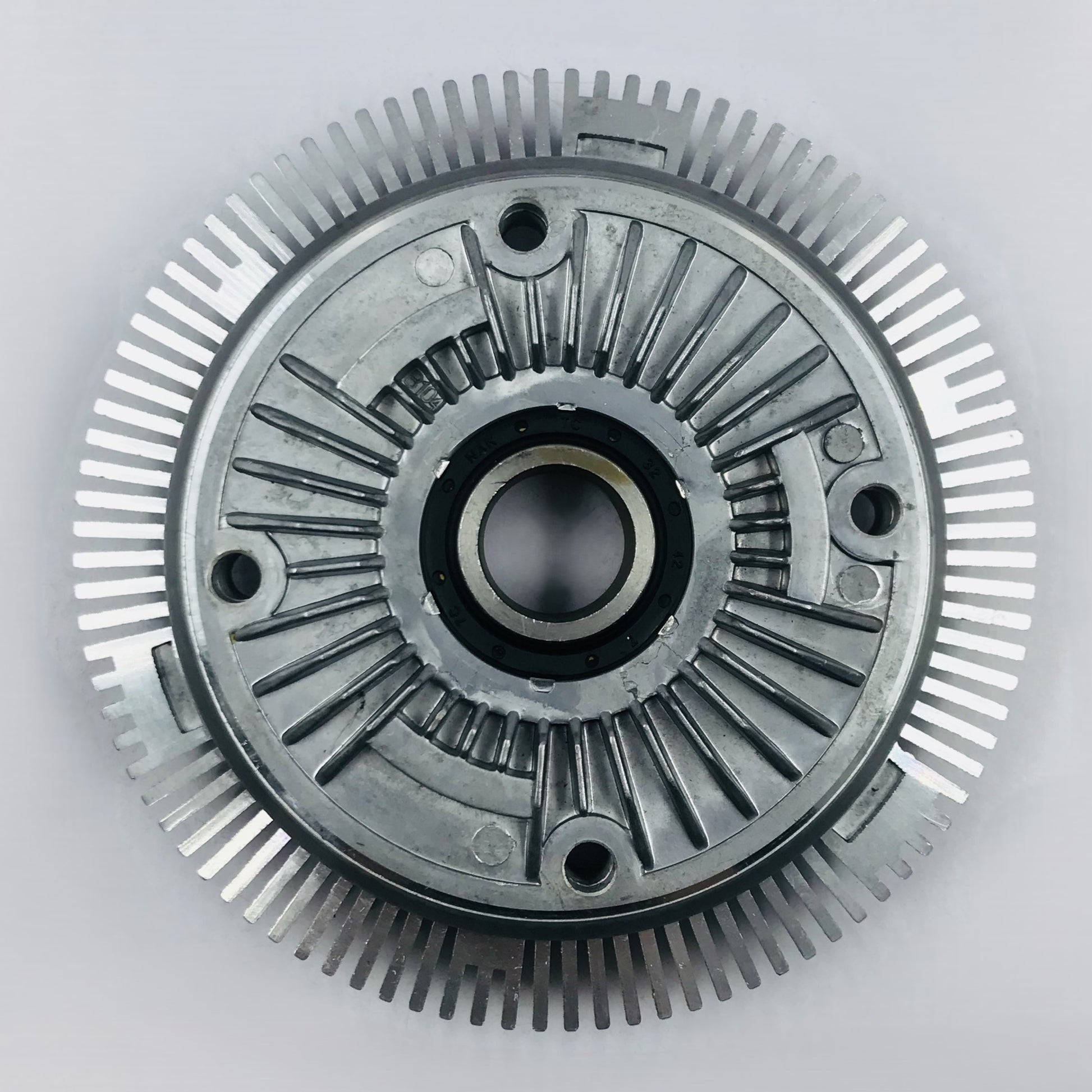 Fan Clutch Bmw 93M De Tornillo Balero Al Centro