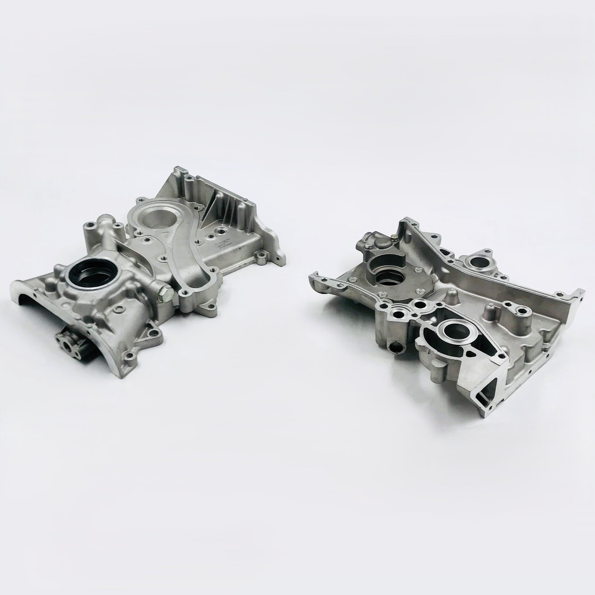 Tapa Distribucion Nissan 1.8 Tiida Sentra Almera