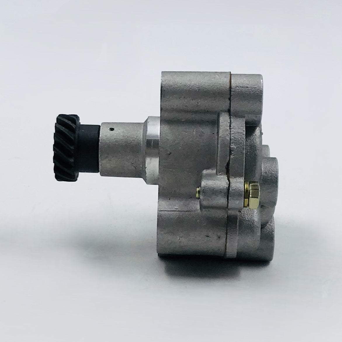 Bomba Aceite Nissan 1.6 Tsuru 82-95 M114