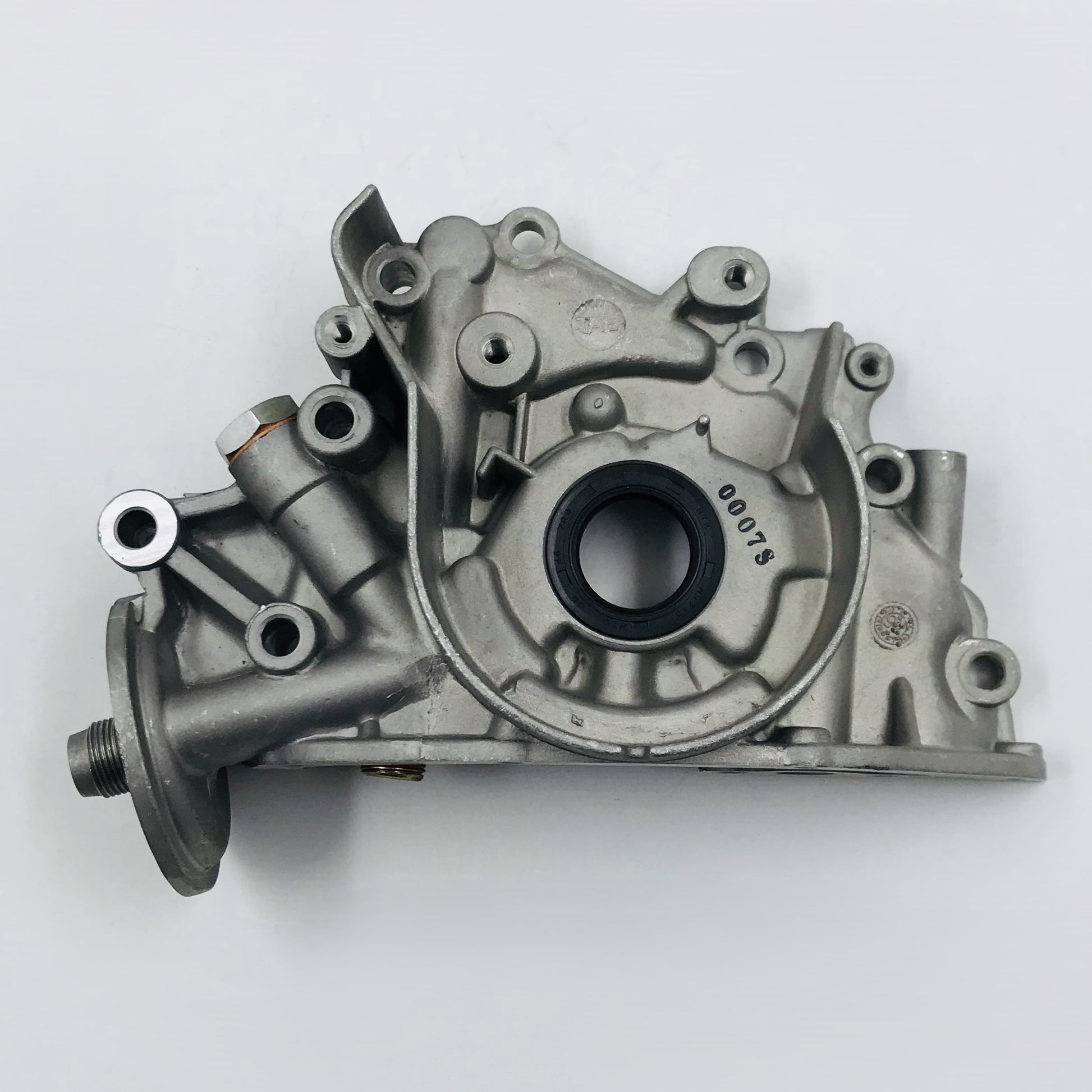 Bomba Aceite Mits 1.5 1.6 80-92 Con Base Filtro