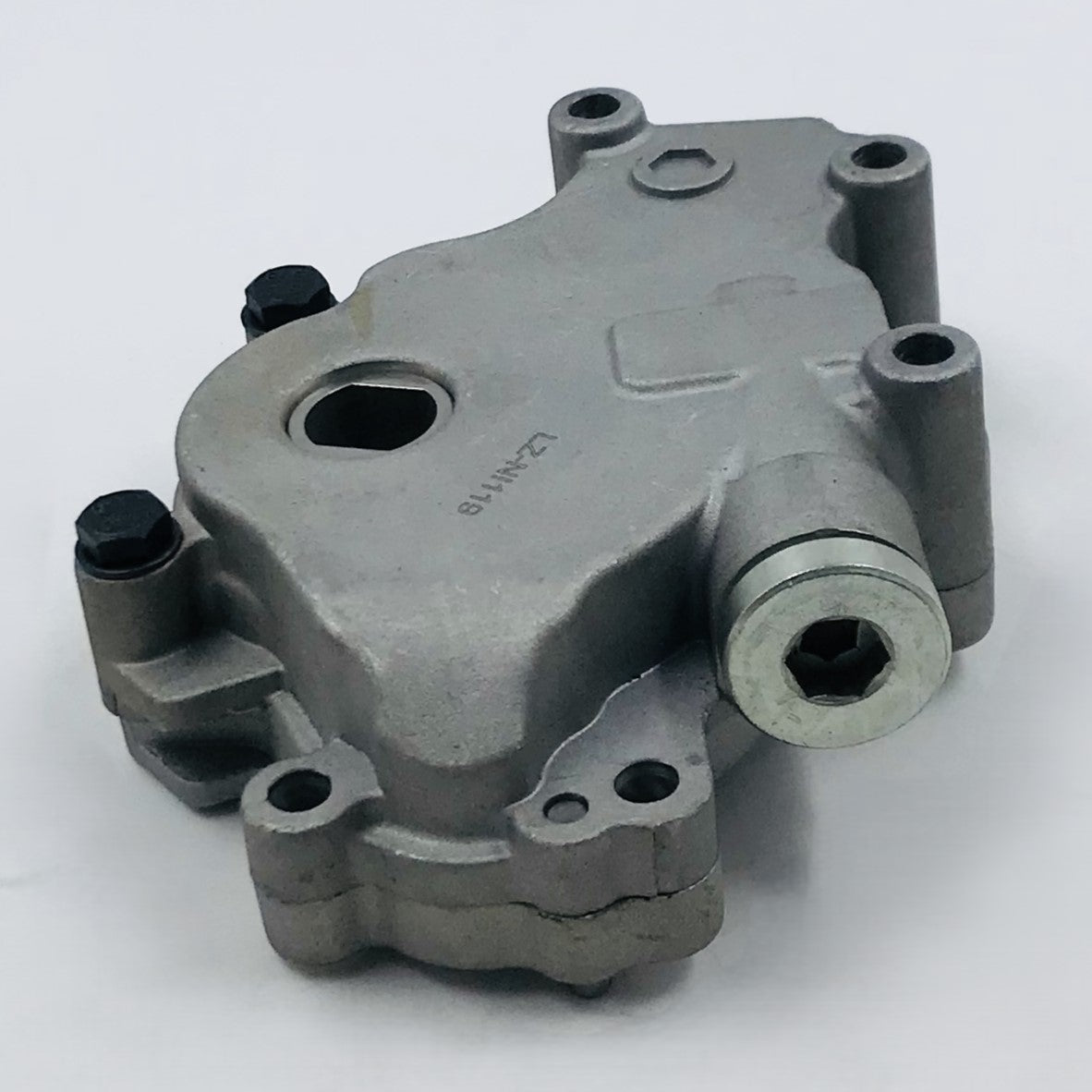 Bomba Aceite Nissan 1.8 Mr20 Mr18 Chica M610