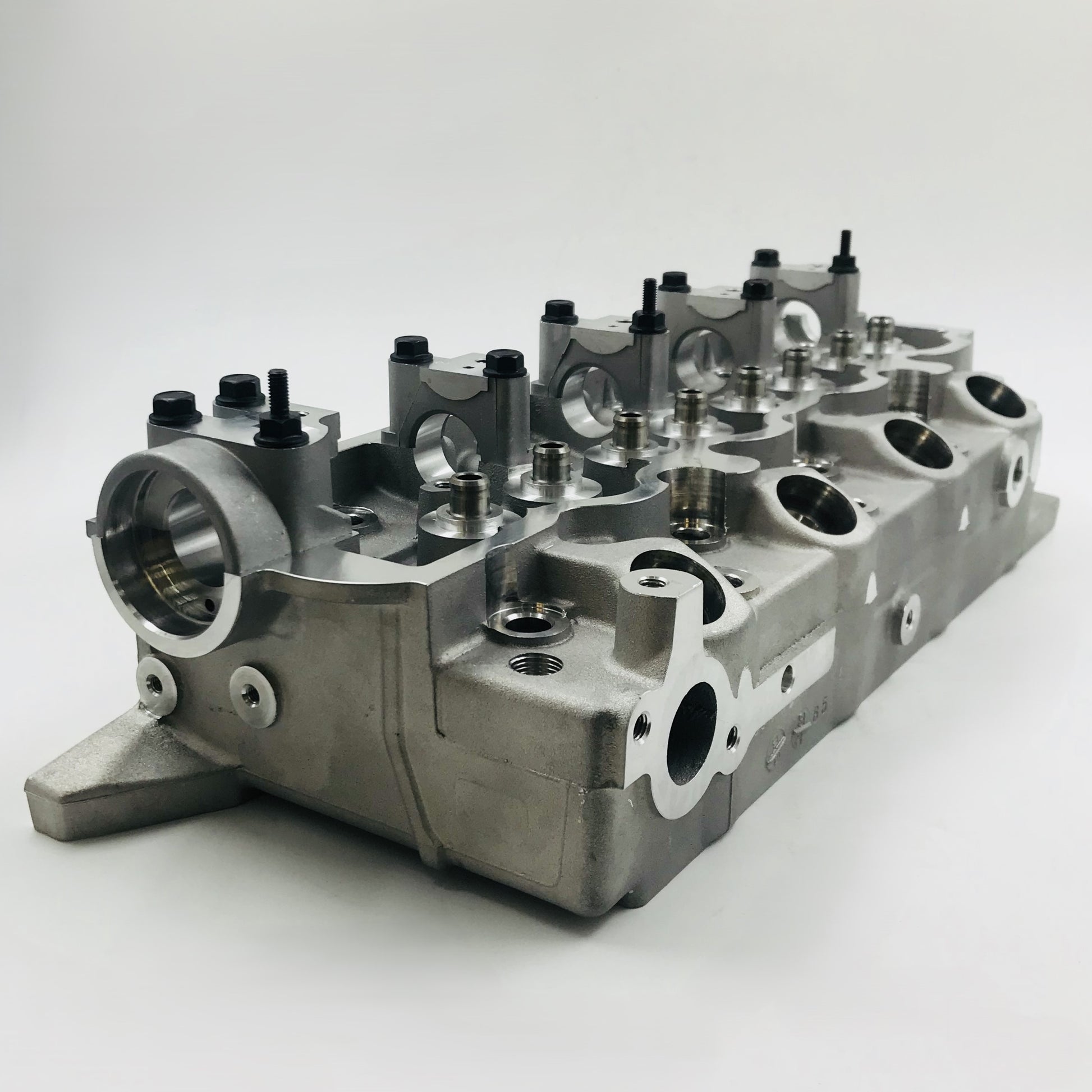 Cabeza De Motor Mitsubishi 2.5 Diesel  Sola