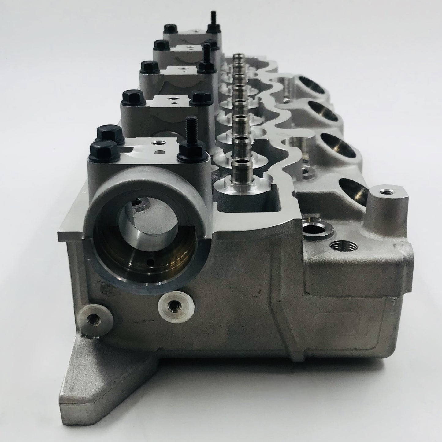 Cabeza De Motor Mitsubishi 2.5 Diesel  Sola