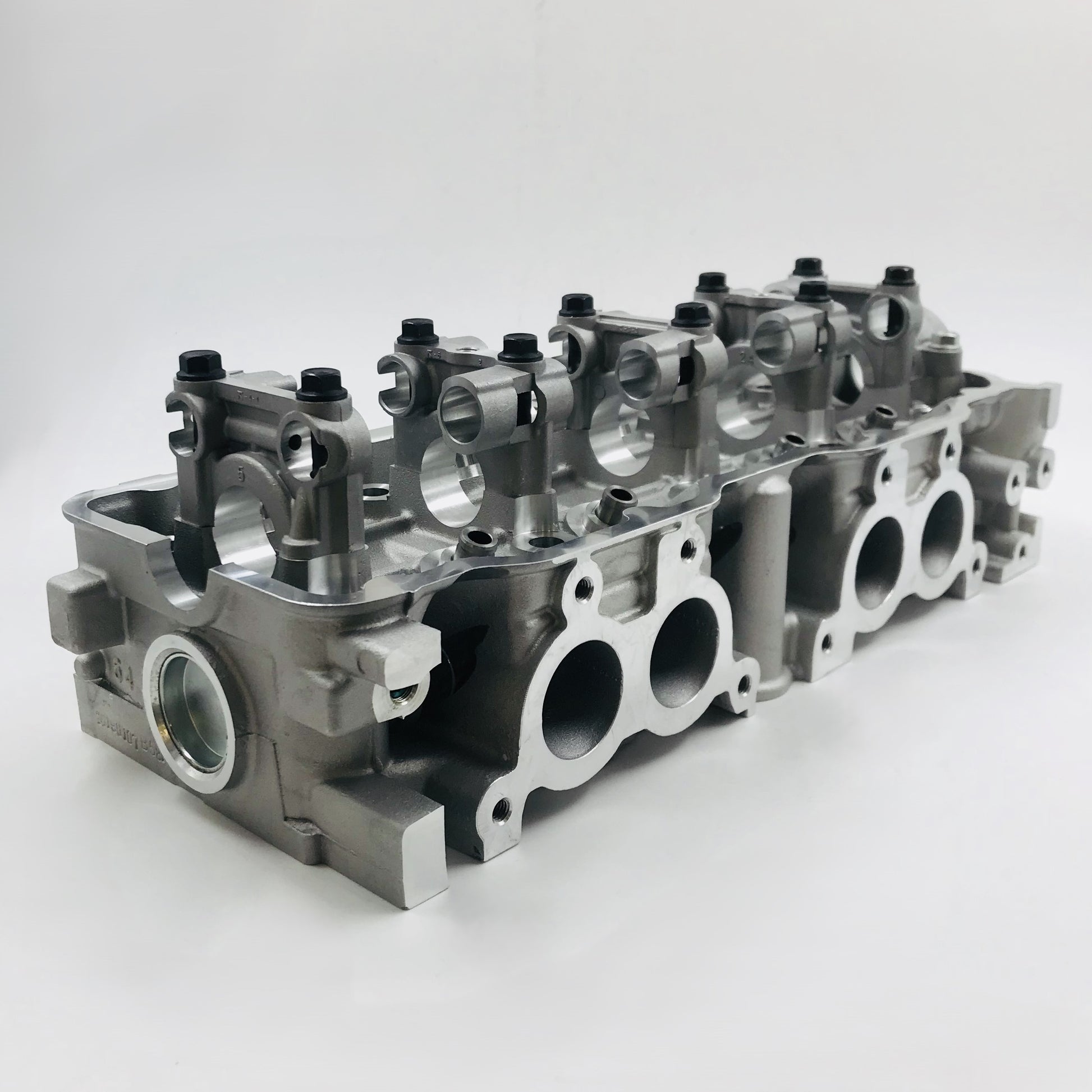 Cabeza De Motor Mitsubishi 2.5 Diesel  Sola