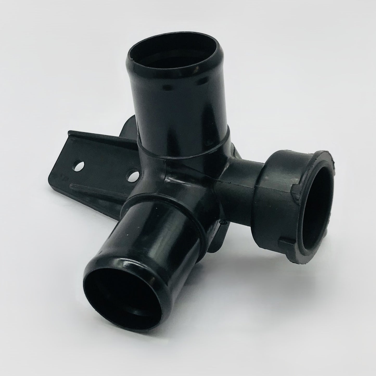 Toma Agua Toyota 3 Tubos Y 1 Respiradero, Sin Tapa