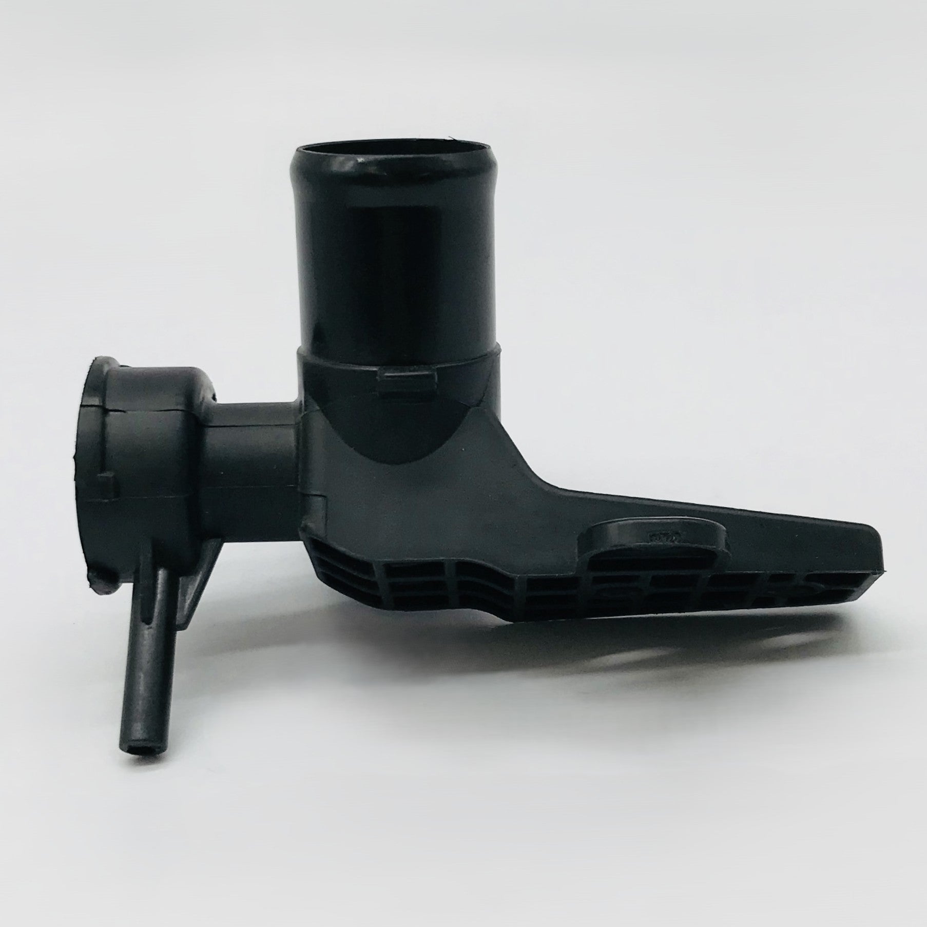 Toma Agua Toyota 3 Tubos Y 1 Respiradero, Sin Tapa