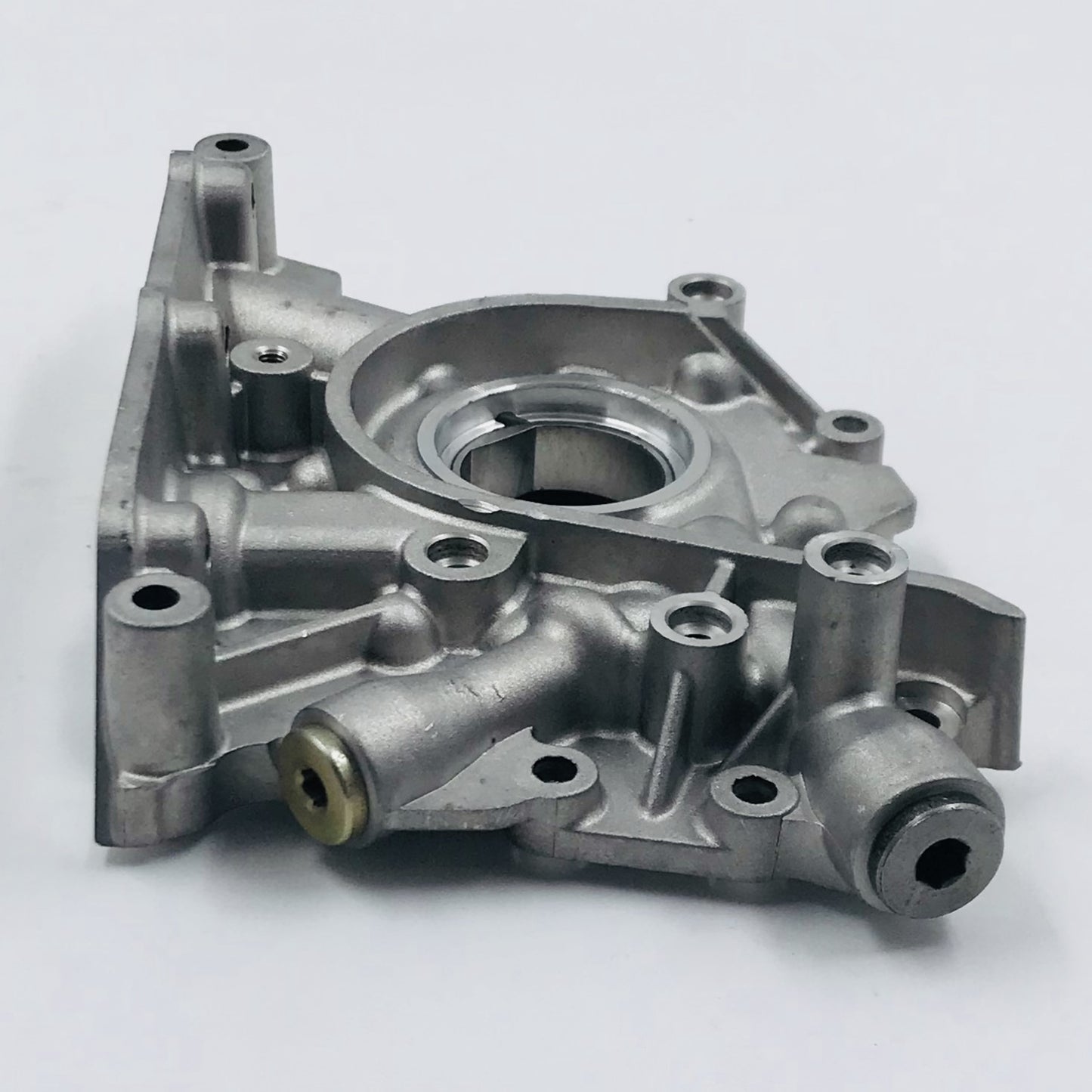 Bomba Aceite Ford 1.6 11-18 M318 98Mm660Ce