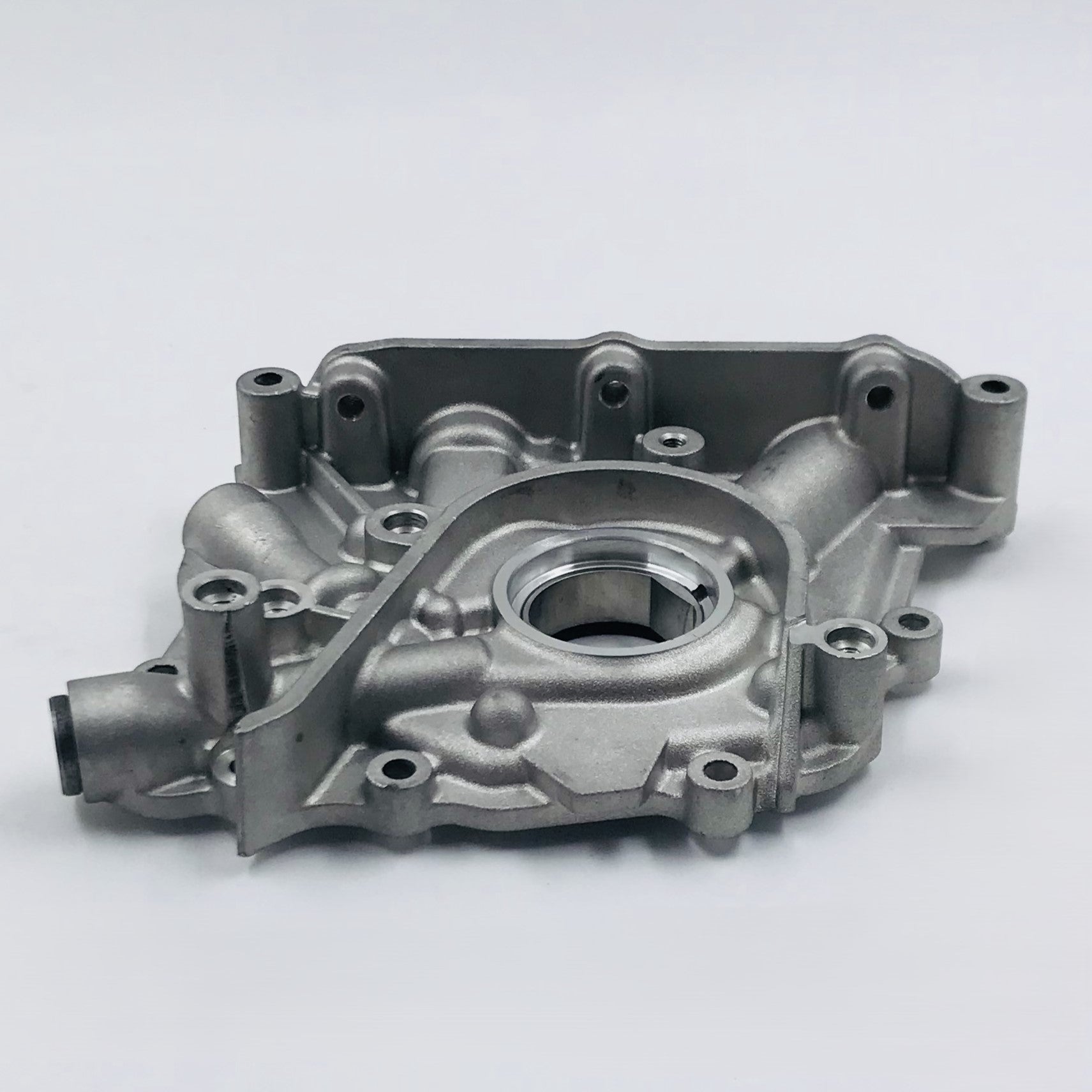 Bomba Aceite Ford 1.6 11-18 M318 98Mm660Ce