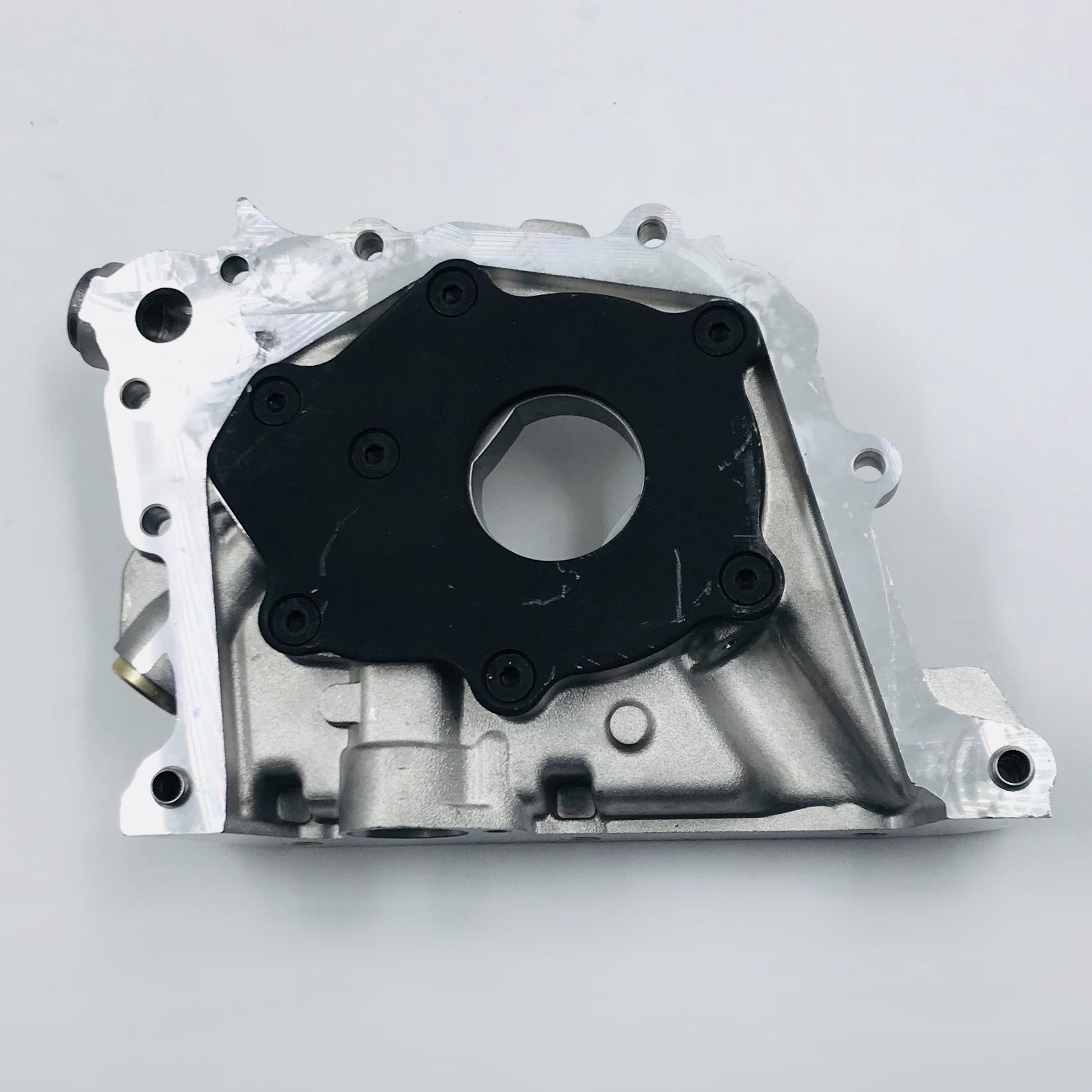 Bomba Aceite Ford 1.6 11-18 M318 98Mm660Ce