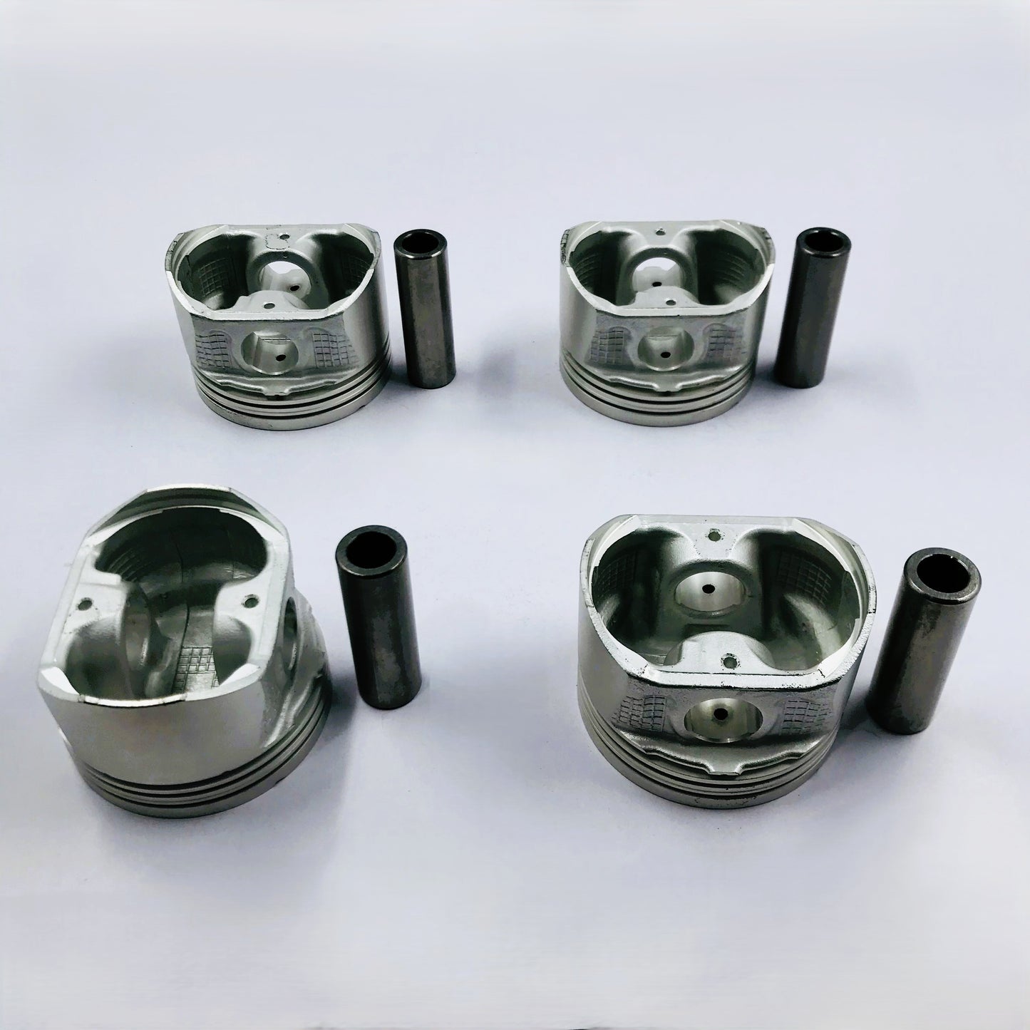 Pistones Nissan 1.6 Platina Clio P20  040