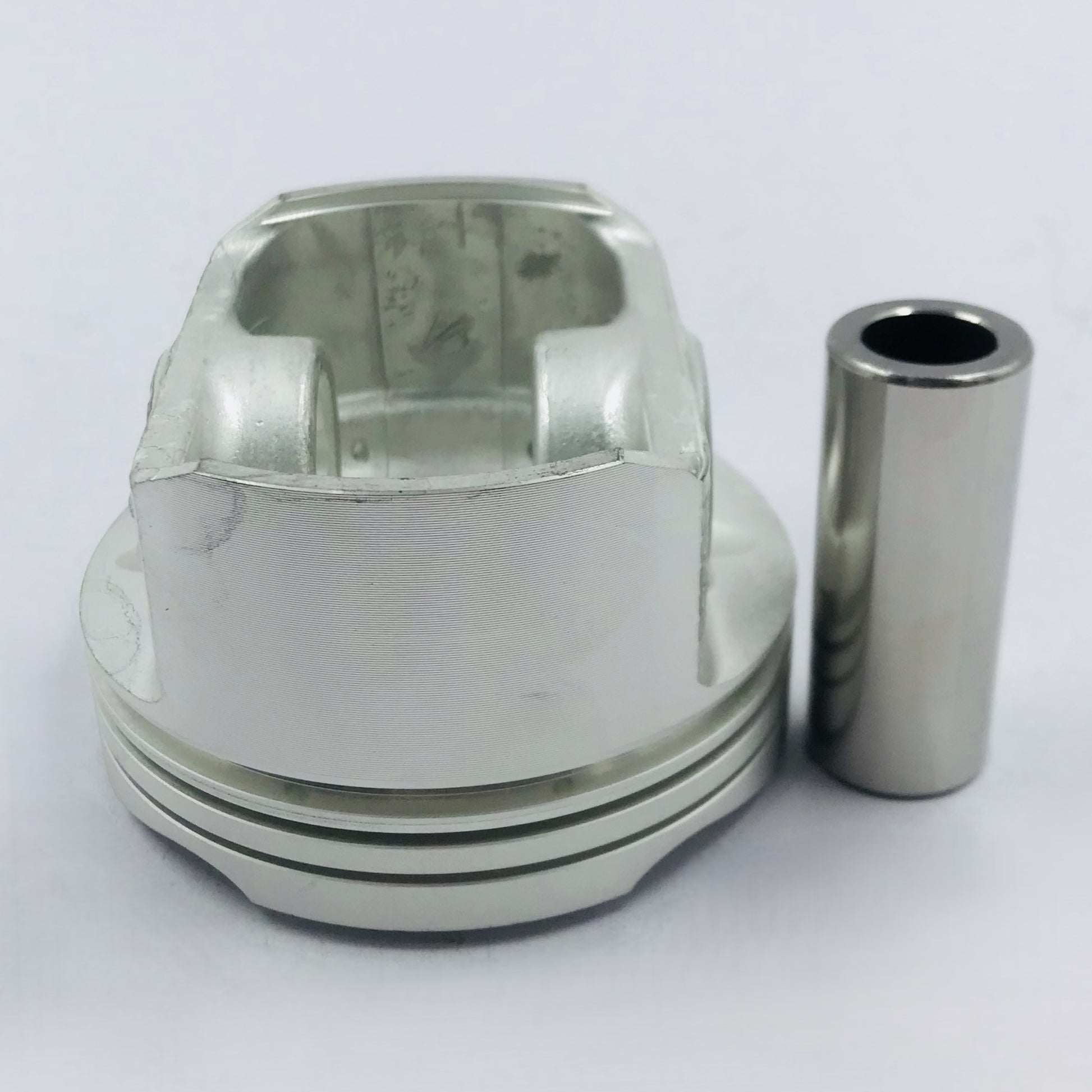 Pistones Toyota 1.8 Corolla 16V comp 32.30M 020