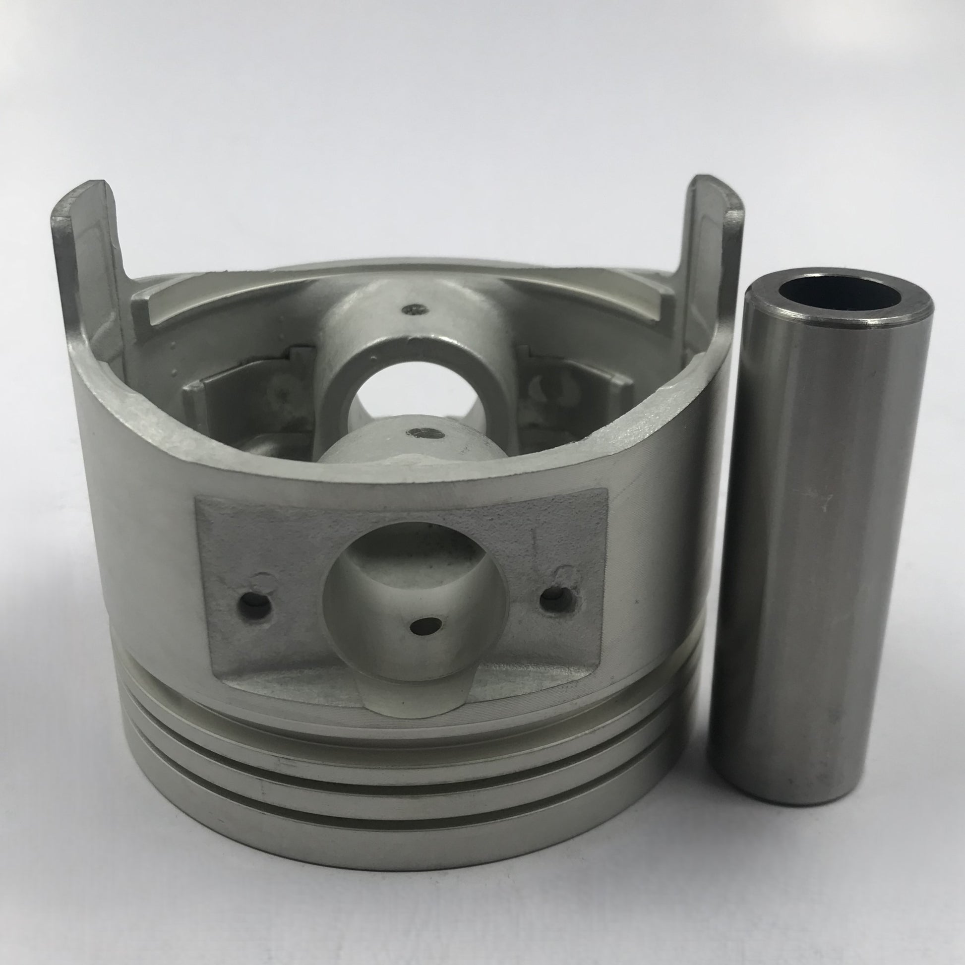 Pistones Isuzu 2.6 4Ze1 Trooper 040