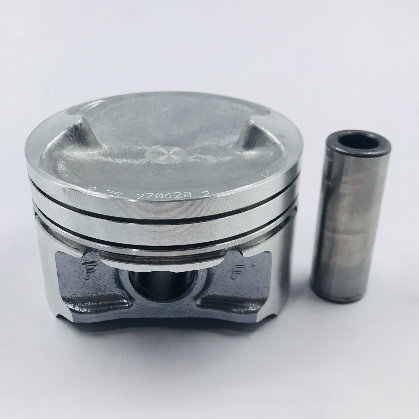 Pistones Nissan 2.5 Urvan 030