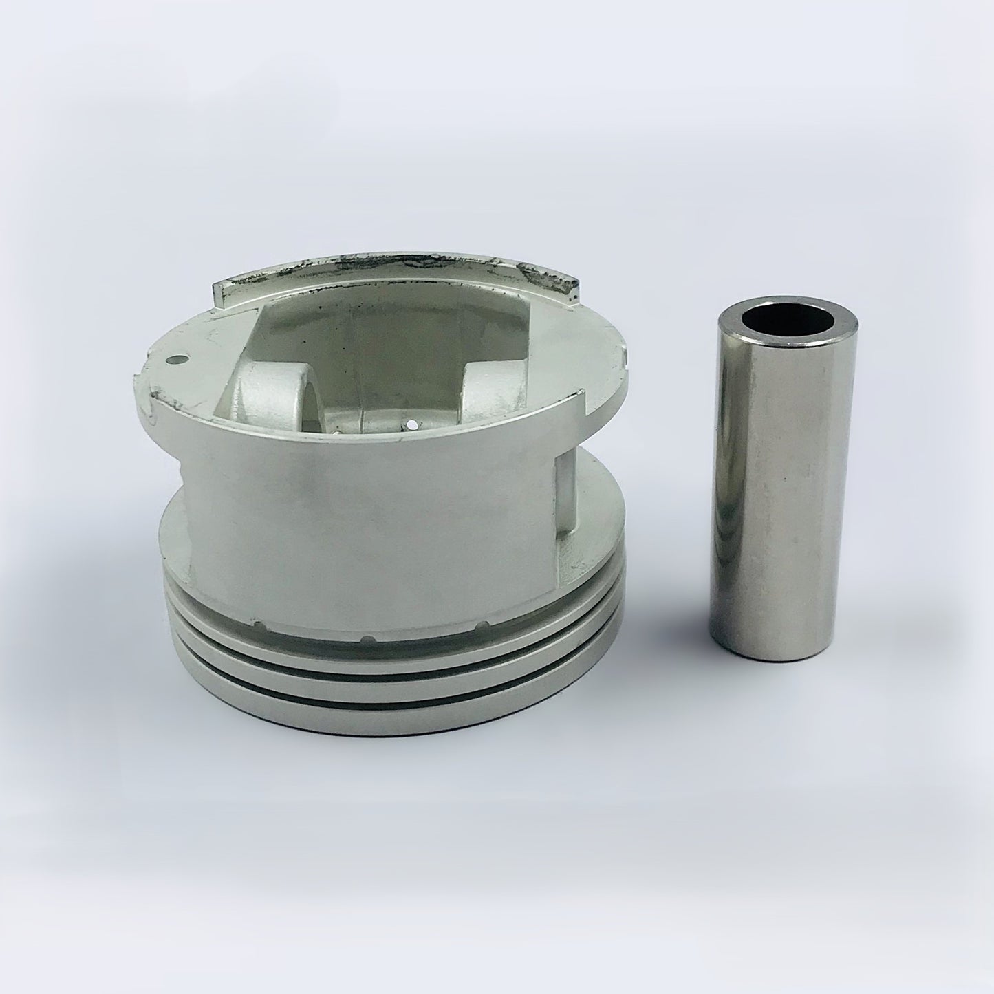 Pistones Chrys 2.5 825 S/Falda 86-95  97.5mm 1.5 1.5 4.0 a presion Diamond  020