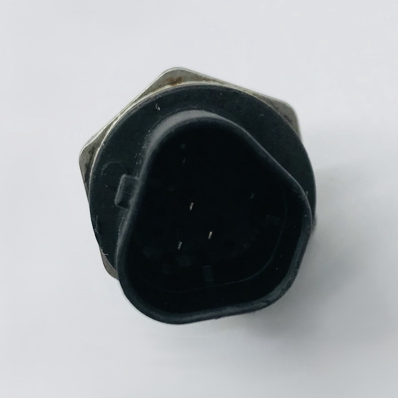 Bulbo Aceite Mazda 2.5 3 6 CX30 CX9 15-22 4 Pines Triangular