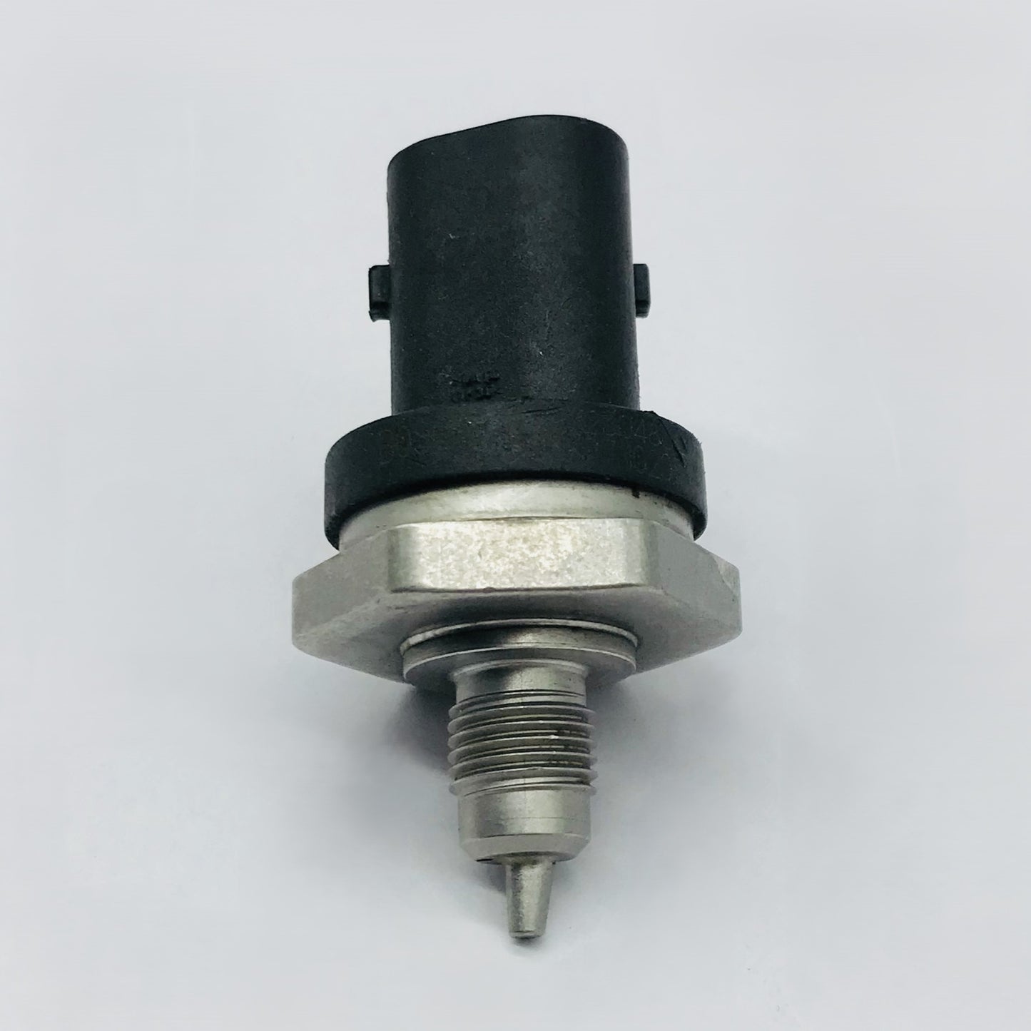 Bulbo Aceite Mazda 2.5 3 6 CX30 CX9 15-22 4 Pines Triangular