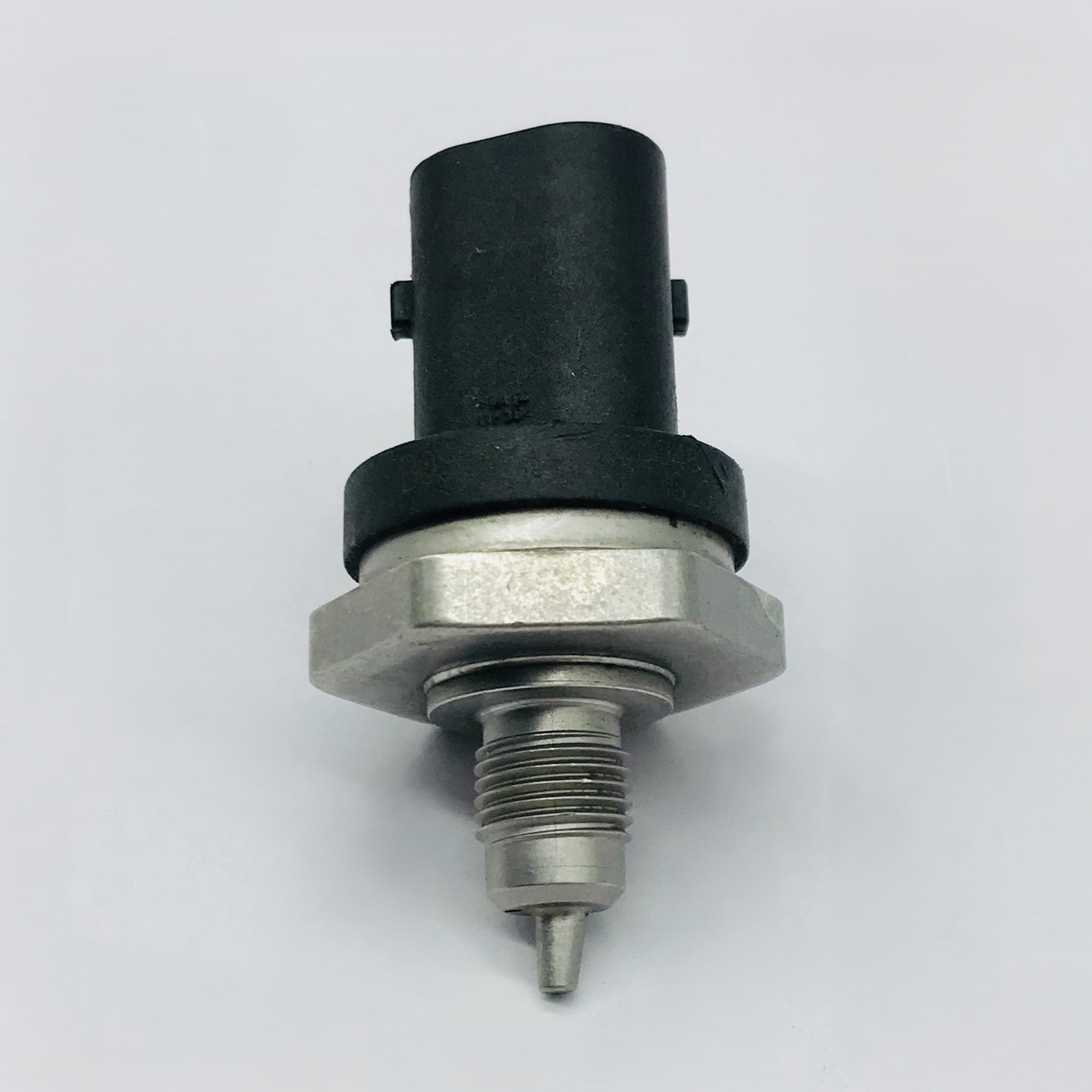 Bulbo Aceite Mazda 2.5 3 6 CX30 CX9 15-22 4 Pines Triangular