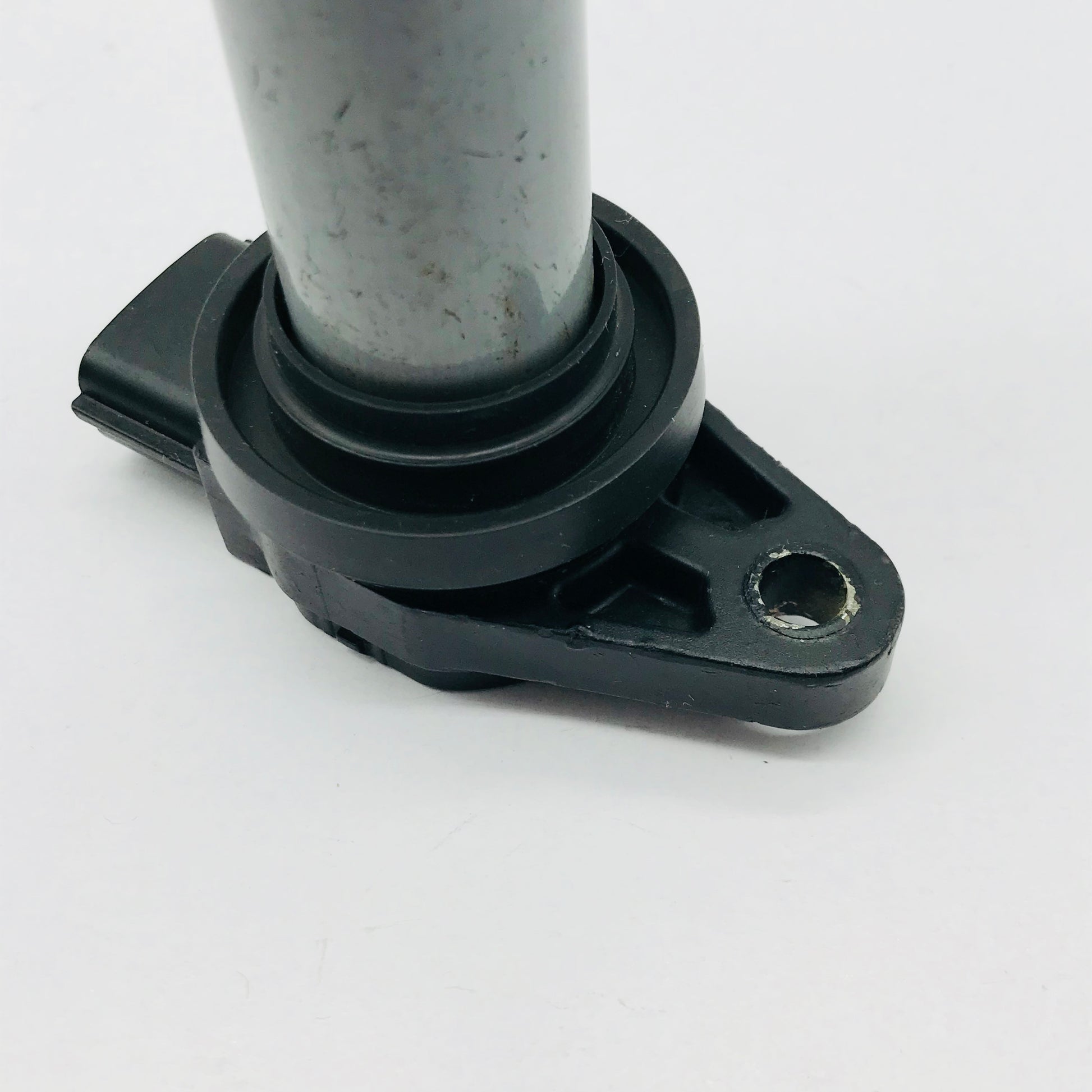 Bobina Mits 3.8 Endeavor Galant 04-08